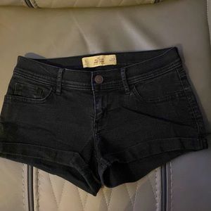 🌸🌊Cute Hollister shorts🌸🌊
